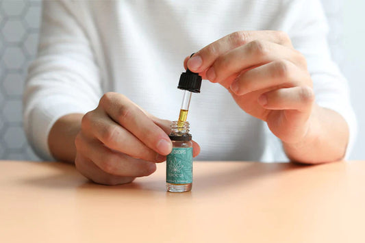 ¿Tomar aceite de CBD, por la mañana o por la noche?