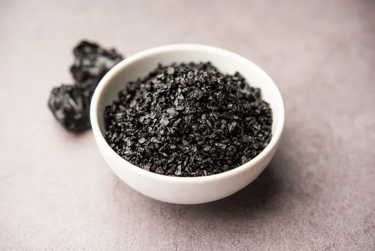 Shilajit efectos: cómo esta resina milenaria fortalece cuerpo y mente